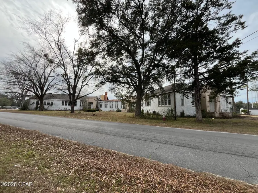 4181 Apple White Street, Greenwood, FL 32443 - #2