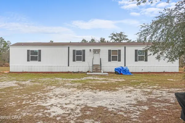 21835 NW Lake Mckenzie Boulevard, Altha, FL 32421