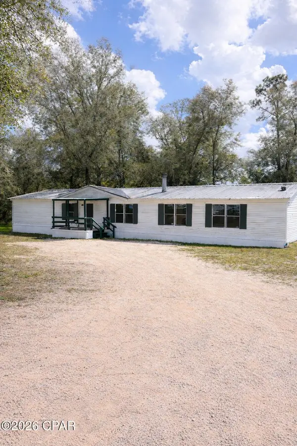 9971 NW 3rd Street, Bristol, FL 32321