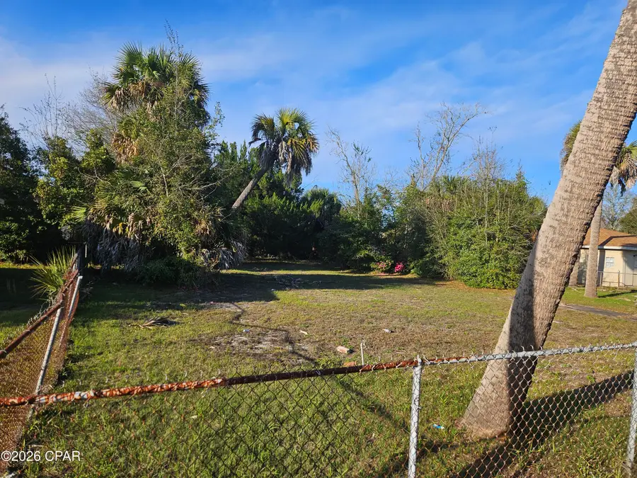 2725 E 6th Street, Panama City, FL 32401 - #3