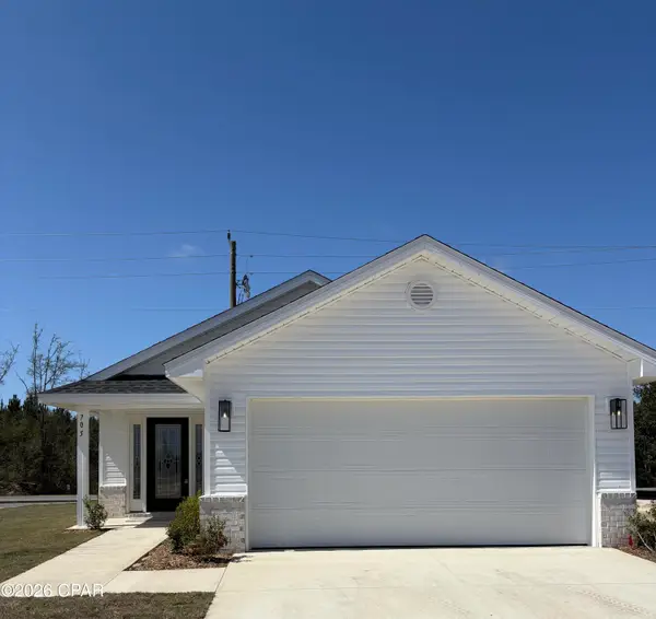705 Fox Den, Panama City, FL 32404