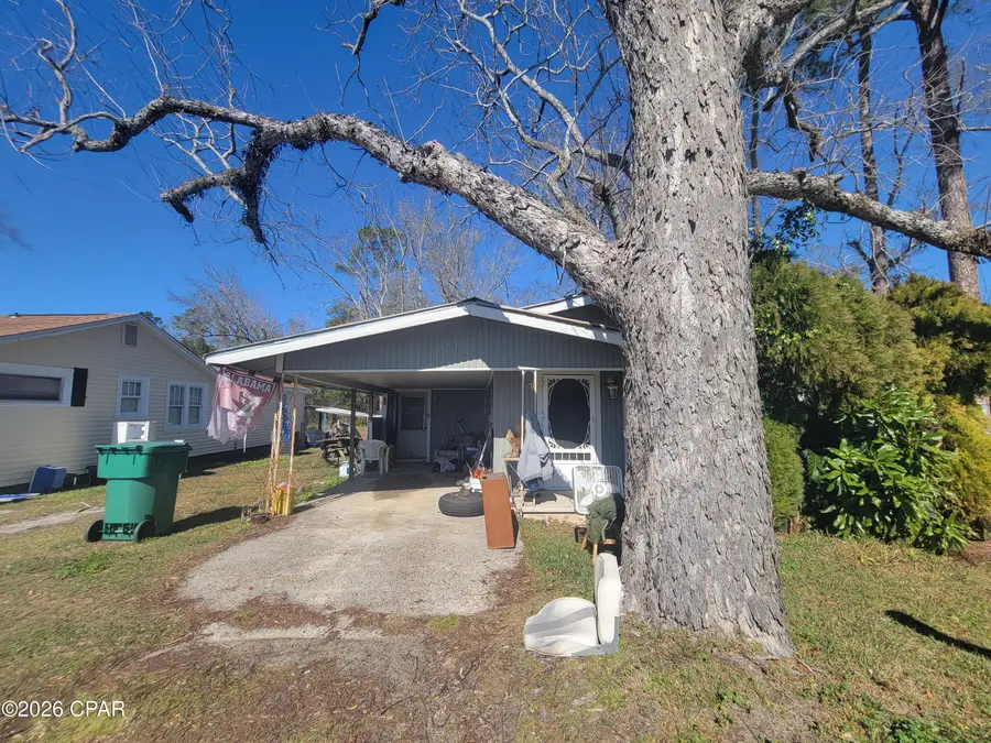 1352 Watts Avenue, Chipley, FL 32428 - #2