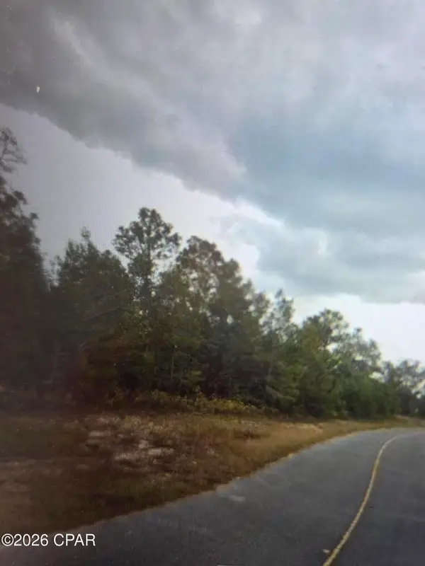 0000 Independence Drive, Chipley, FL 32428