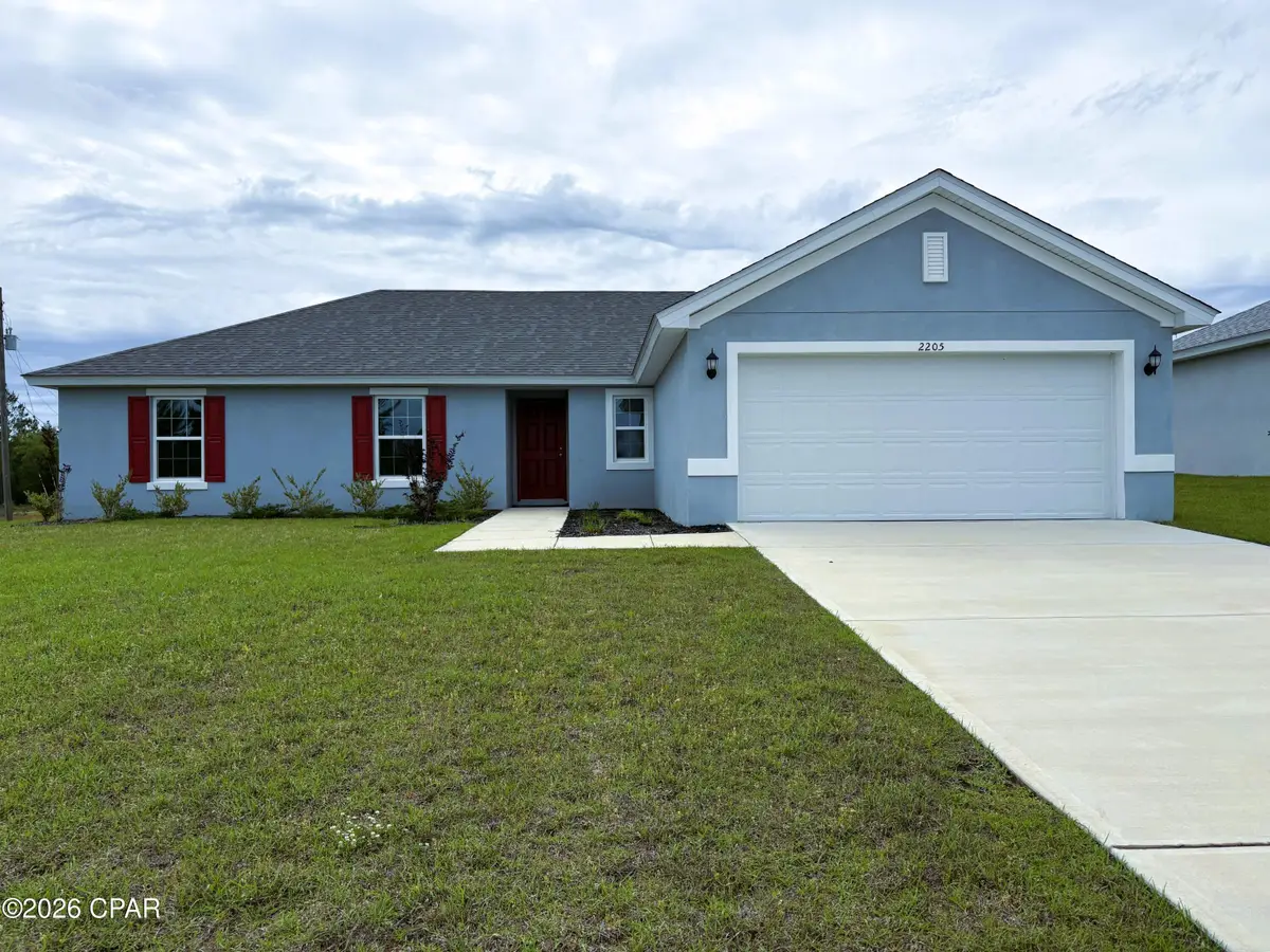 2205 Chase Street, Chipley, FL 32428 - #1