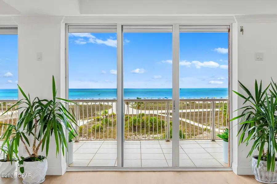 11270 Gulf Boulevard # 5, Saint Petersburg, FL 33706 - #2