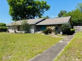 8142 Old Spanish Trail, Sneads, FL 32460 - #1