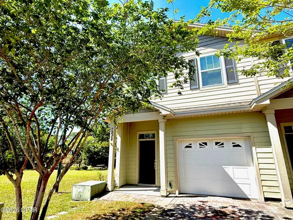 7228 Quail Hollow Drive, Panama City, FL 32408