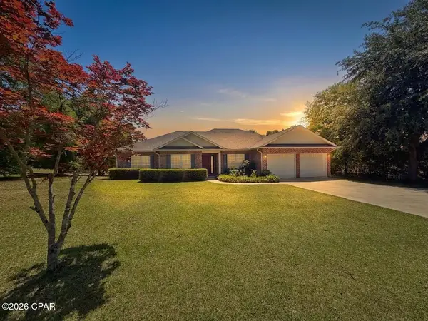 4629 Hillcrest Drive, Marianna, FL 32446