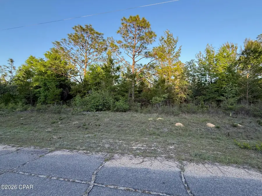 4131 Cambridge Drive, Chipley, FL 32428 - #3