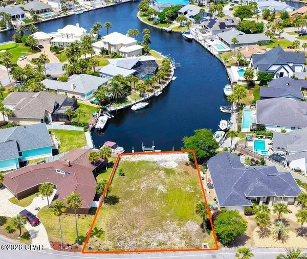 1420 Trout Drive, Panama City, FL 32408