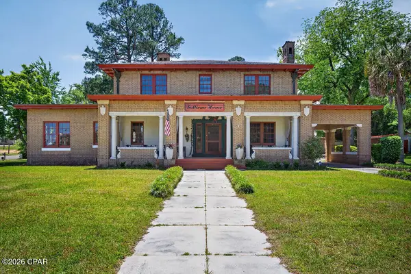 1305 Church Avenue, Chipley, FL 32428