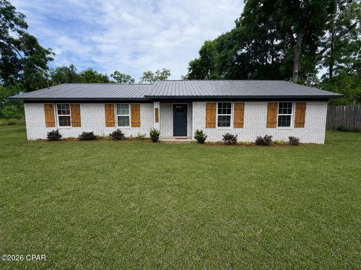 5455 11th Street, Malone, FL 32445 - #1