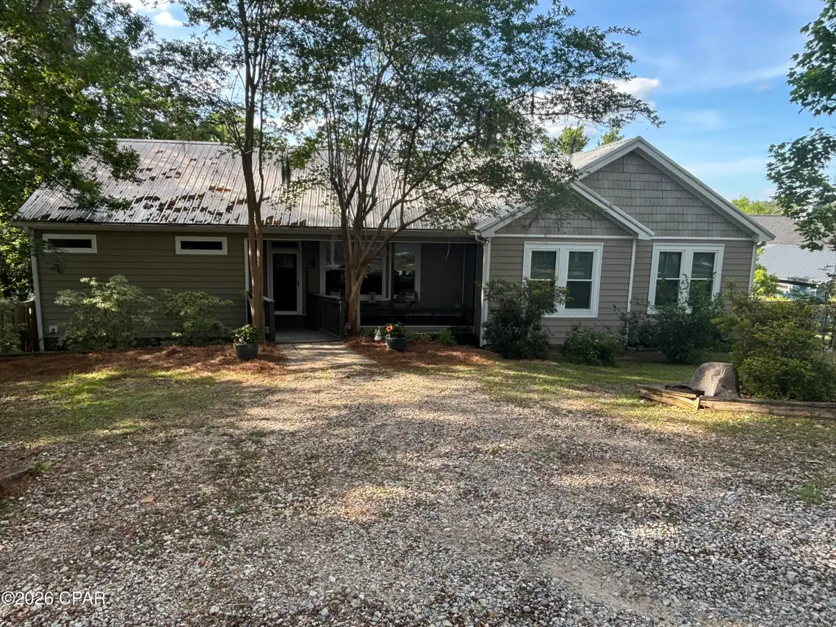 2672 Lakeview Circle, Alford, FL 32420 - #1