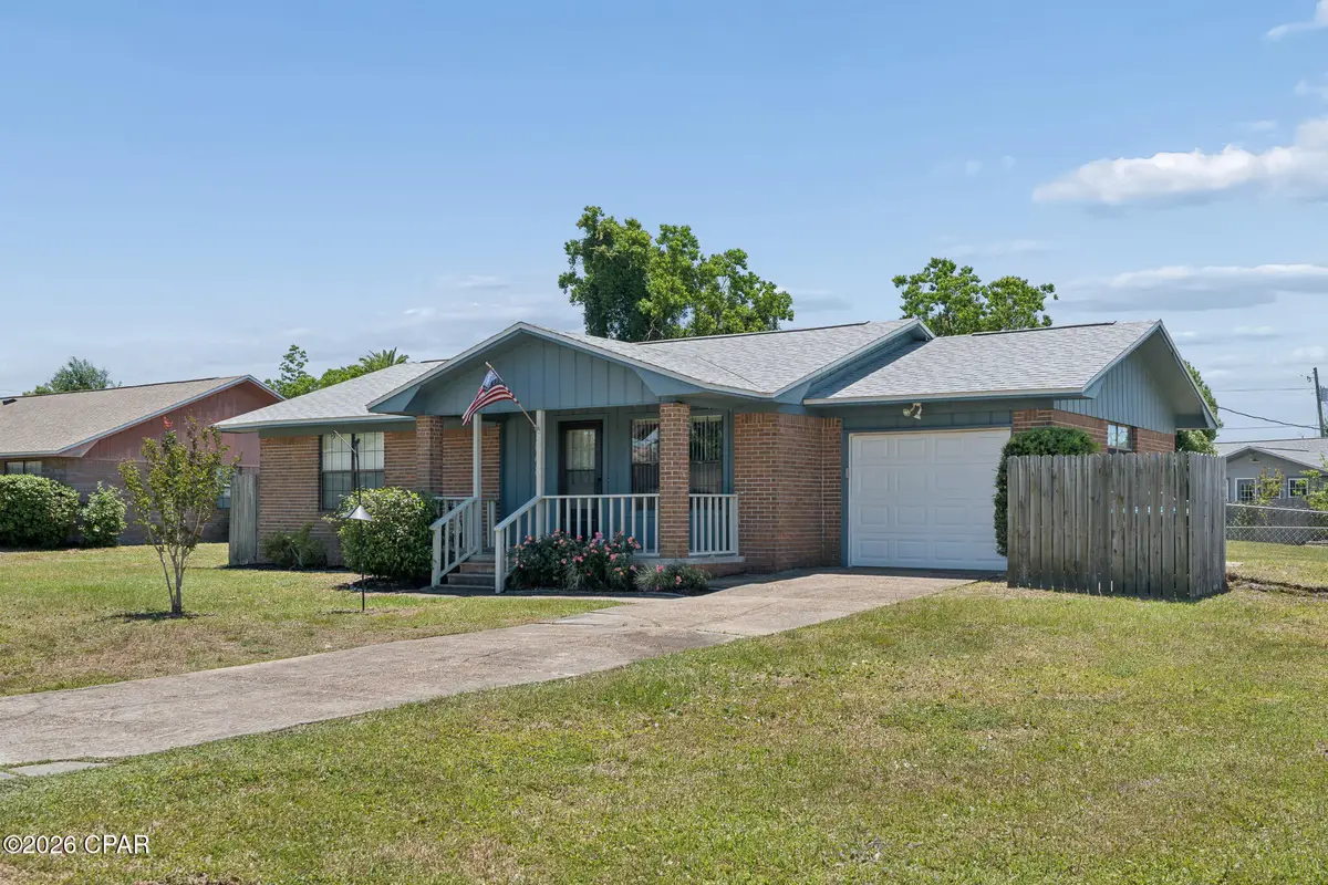 1848 Airport Circle, Panama City, FL 32405 - #1