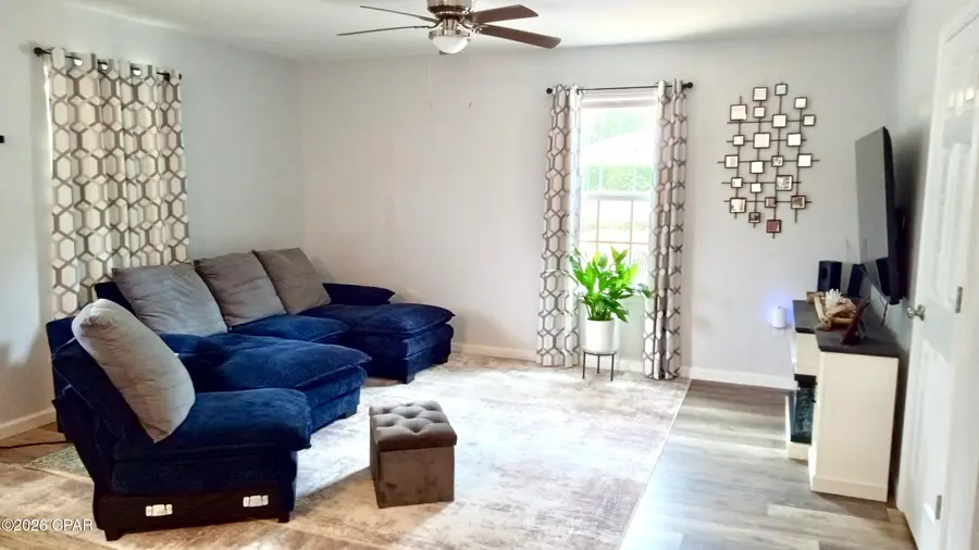 6582 Grande Oak Loop, Grand Ridge, FL 32442 - #3