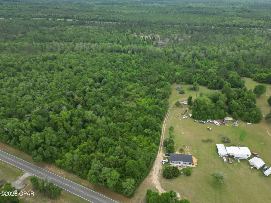 000 Lakepoint Road, Alford, FL 32420 - #3