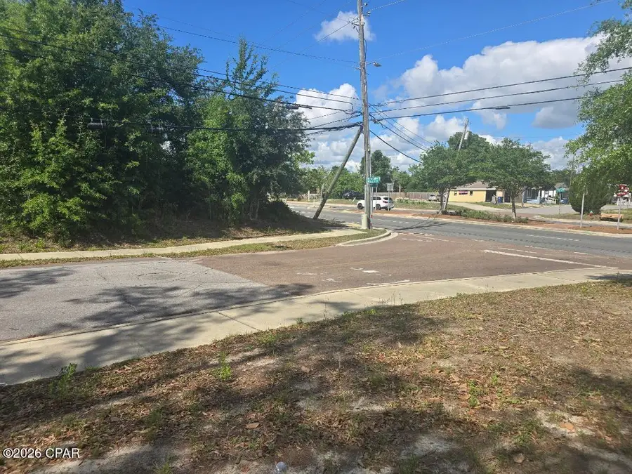 831 N Cove Boulevard, Panama City, FL 32401 - #3
