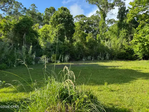 570 N Lakeshore Drive, Panama City, FL 32413