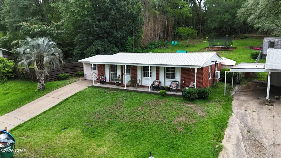 651 Gregory Street, Chattahoochee, FL 32324 - #2