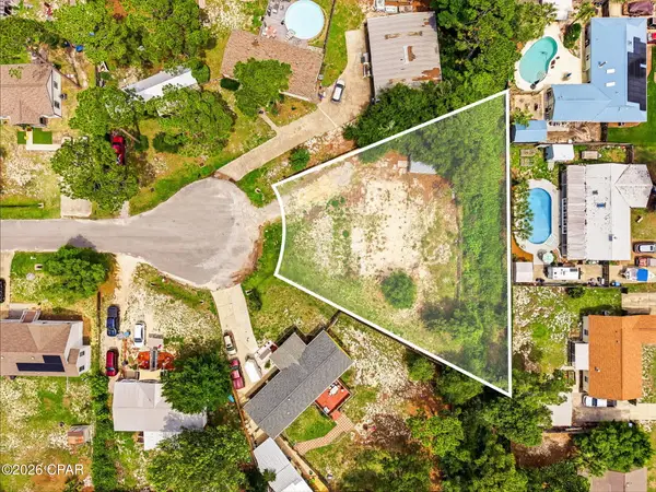 2526 Shady Oak Court, Panama City, FL 32408