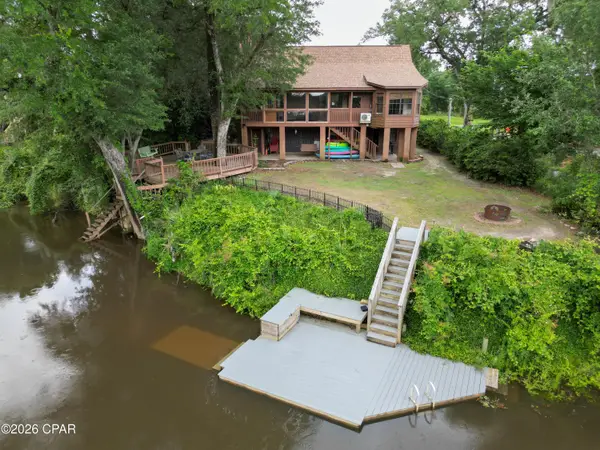 13696 NW Shuman Ferry Road, Altha, FL 32421