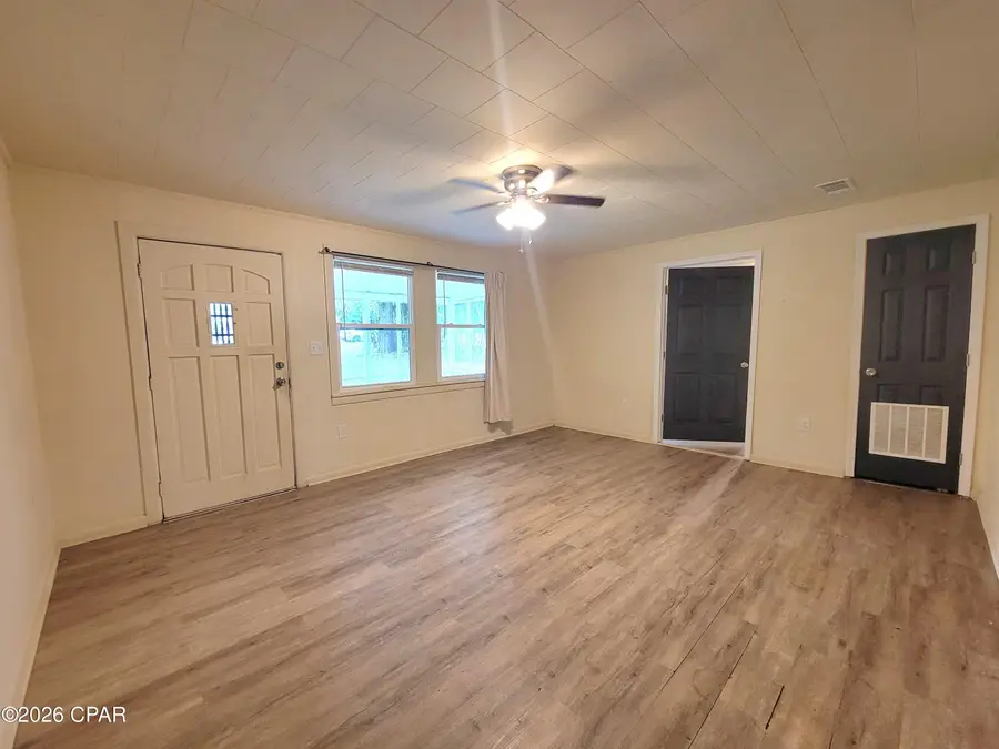 7213 Shady Grove Road, Grand Ridge, FL 32442 - #3
