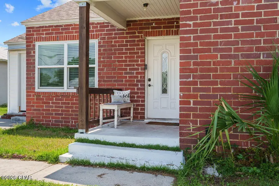 1115 Mckenzie Avenue, Panama City, FL 32401 - #2