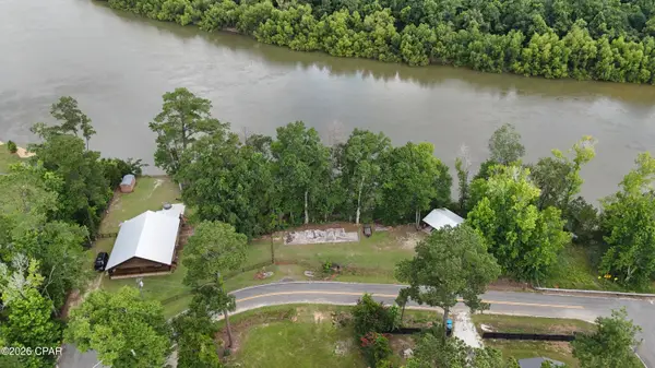 7574 NW Chattahoochee Circle, Bristol, FL 32321