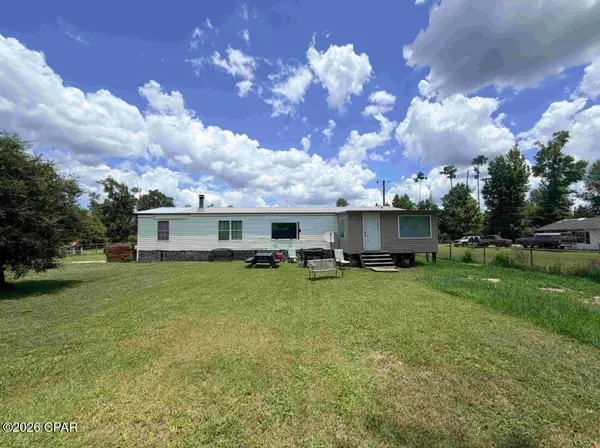 12402 4th Street, Fountain, FL 32438