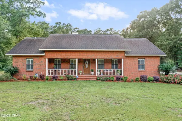 1620 Nearing Hills Circle, Chipley, FL 32428