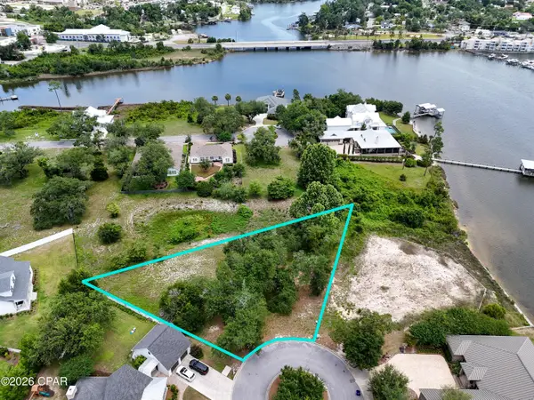 1175 Cove Pointe Drive, Panama City, FL 32401
