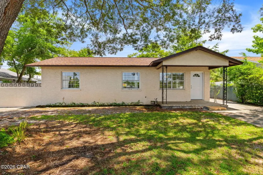 920 Mulberry Avenue, Panama City, FL 32401 - #2