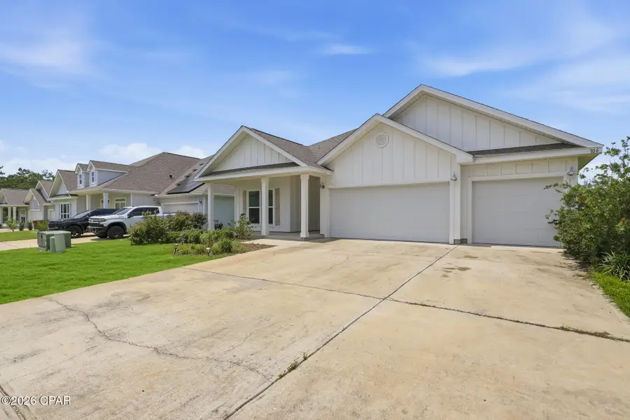 106 Hobson Avenue, Crestview, FL 32539 - #3