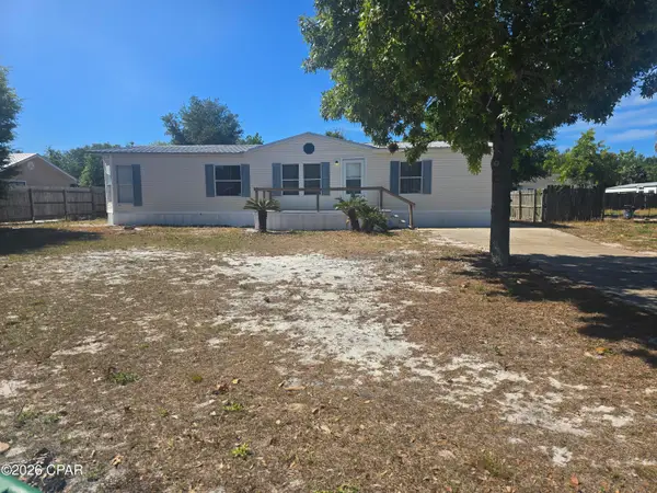 610 Lagoon Oaks Circle, Panama City, FL 32408
