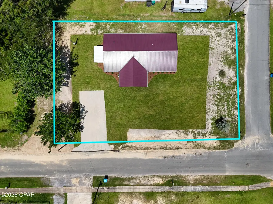 907 N Rangeline Street, Bonifay, FL 32425 - #2