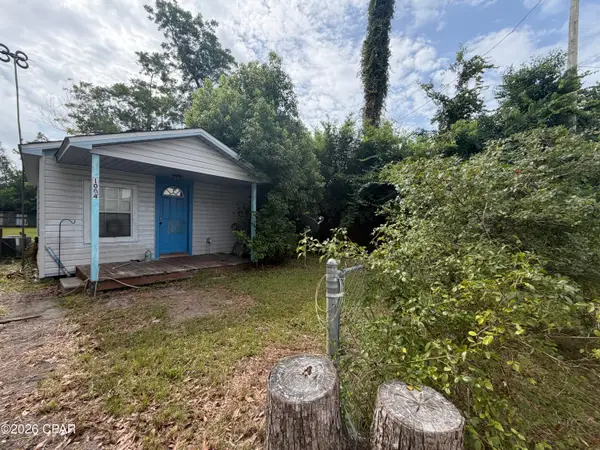 1004 Hamilton Avenue, Panama City, FL 32401