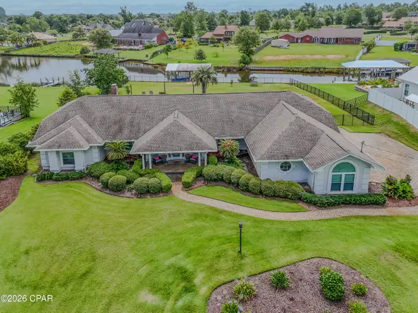 1413 N Bay Drive, Lynn Haven, FL 32444