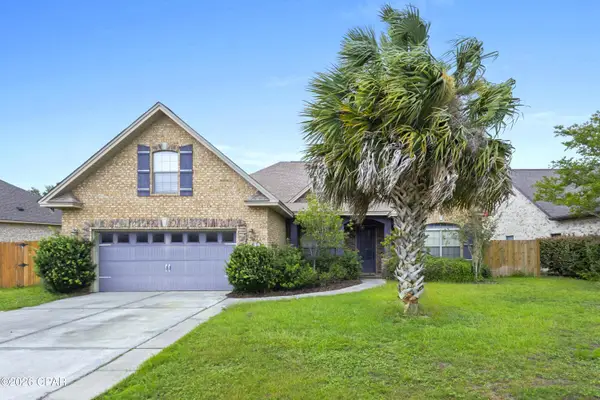 611 Shady Oaks Lane, Lynn Haven, FL 32444