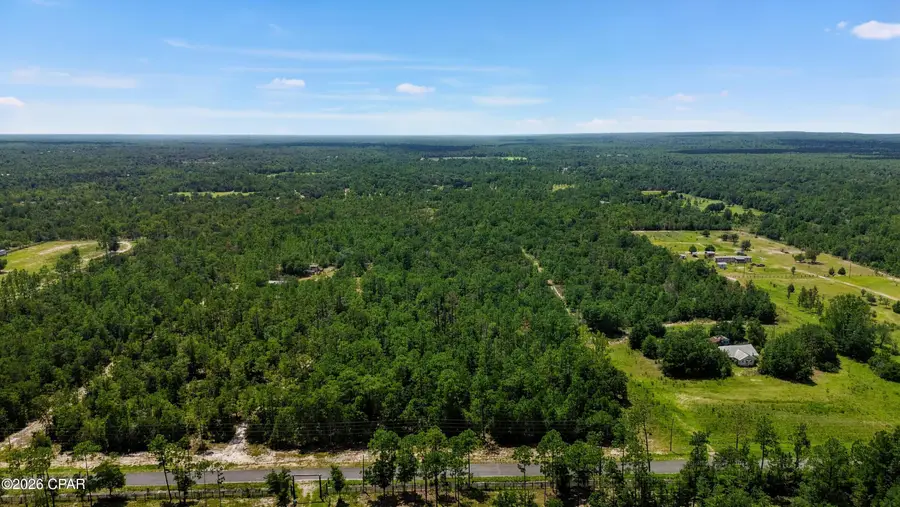 000 Hightower Road, Fountain, FL 32438 - #2