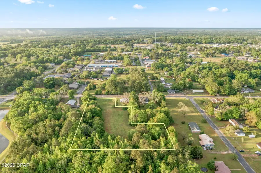 1433 South Boulevard, Chipley, FL 32428 - #2