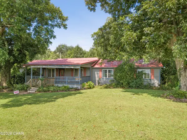 5709 Grove Road, Bascom, FL 32423