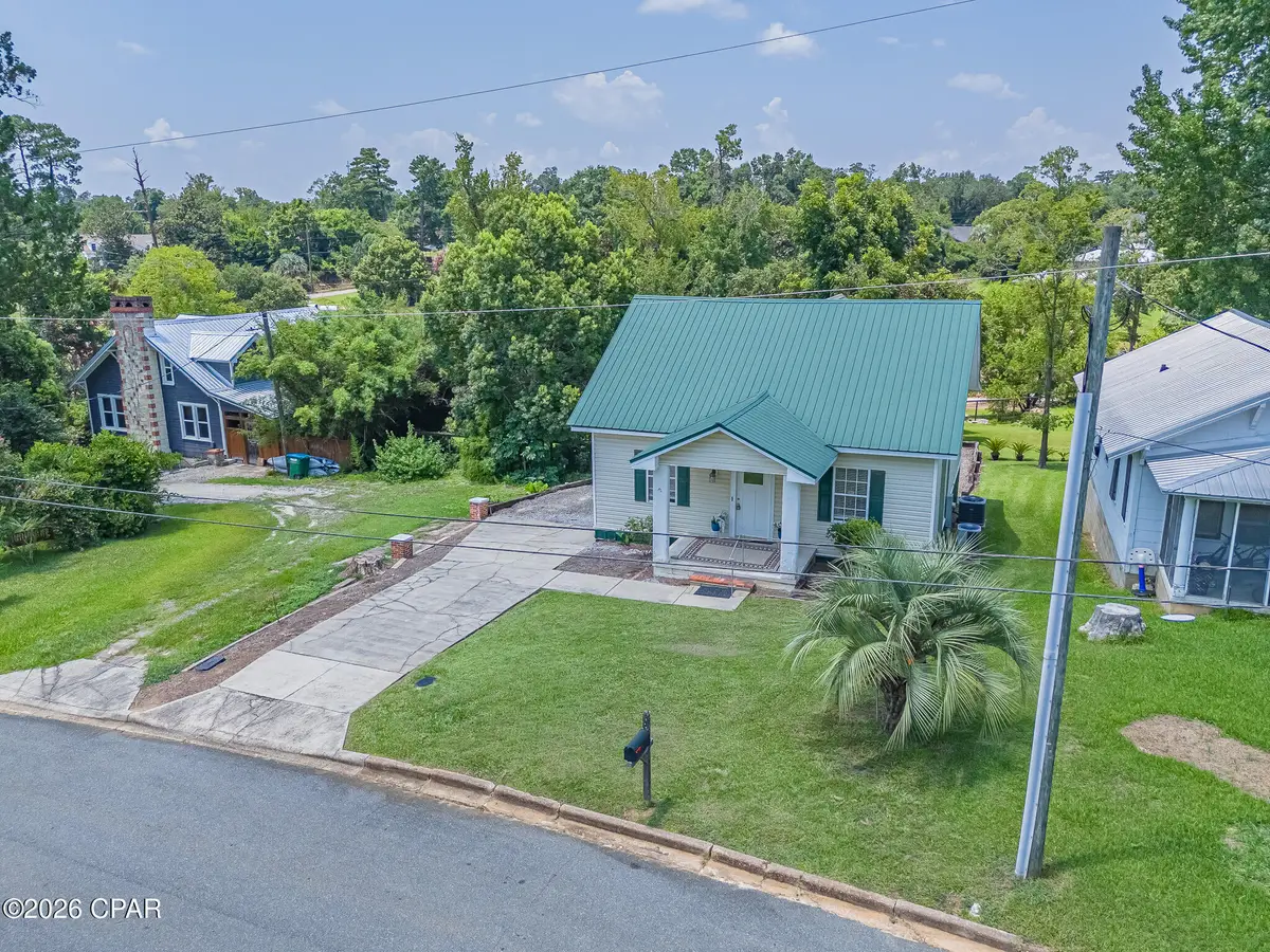 4396 Florence Drive, Marianna, FL 32446 - #1