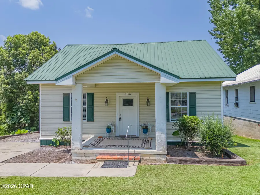 4396 Florence Drive, Marianna, FL 32446 - #2