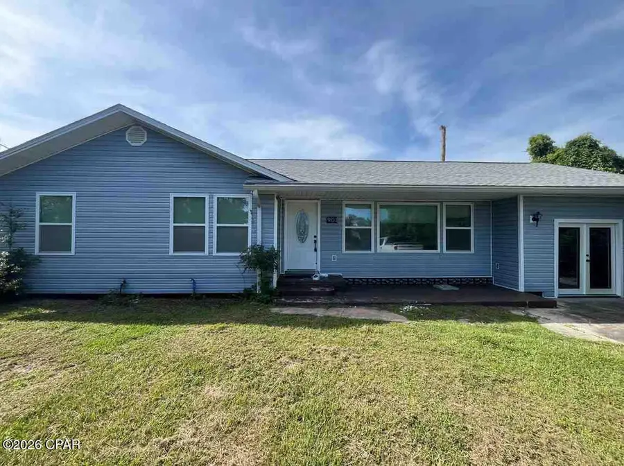 901 E 2nd Place, Panama City, FL 32401 - #2