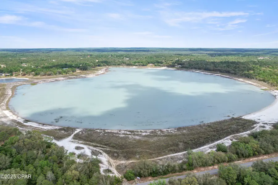 4301 Country Club Boulevard, Chipley, FL 32428 - #3