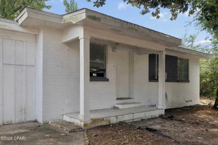 2208 Edgewood Drive, Panama City, FL 32405 - #2