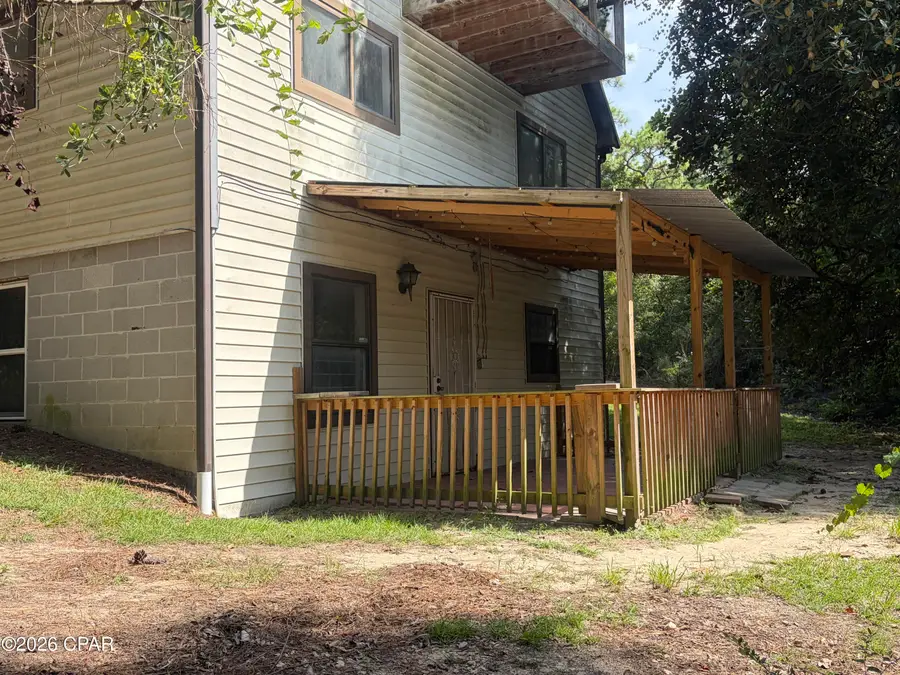 1029 Putnam Avenue, Alford, FL 32420 - #3