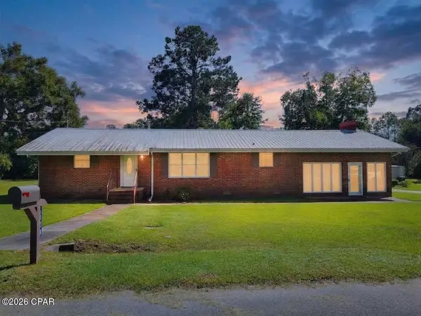 1109 11th Avenue, Graceville, FL 32440