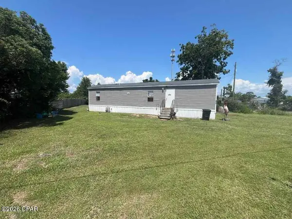 3511 E 4th Street, Panama City, FL 32401