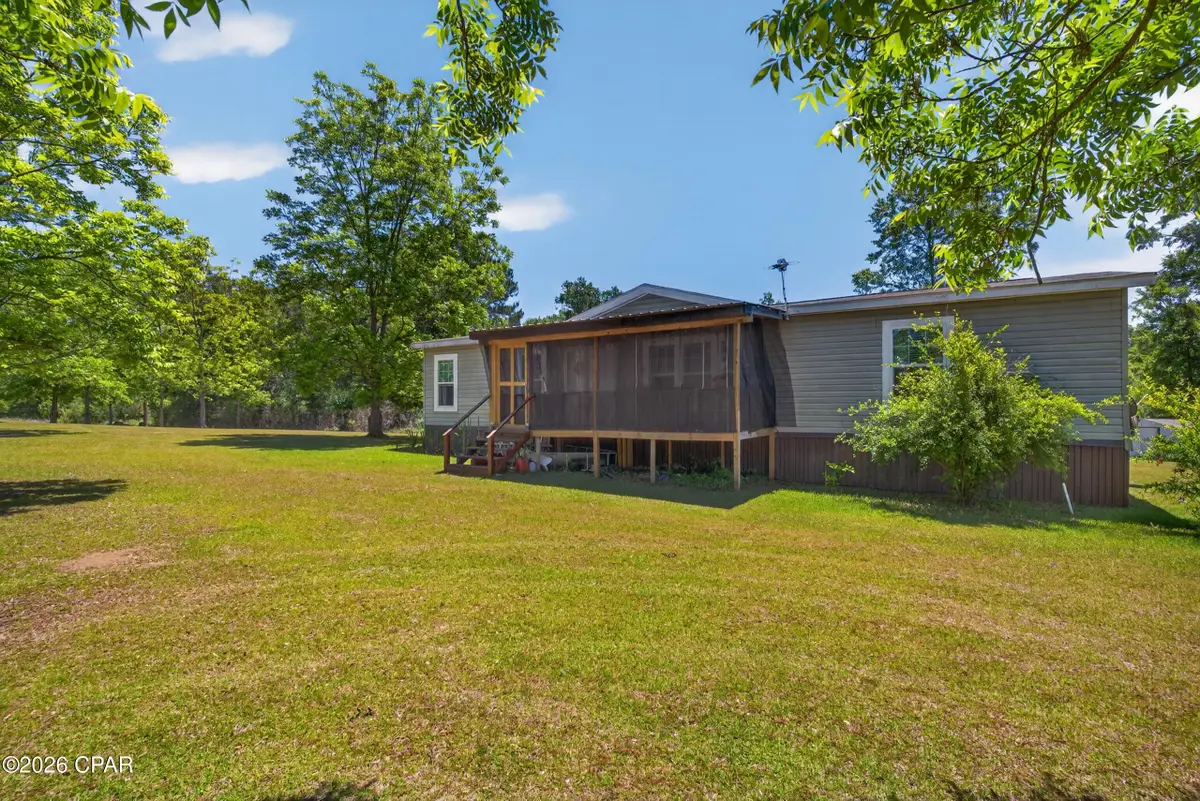 3271 Twin Lake Drive, Bonifay, FL 32425 - #1